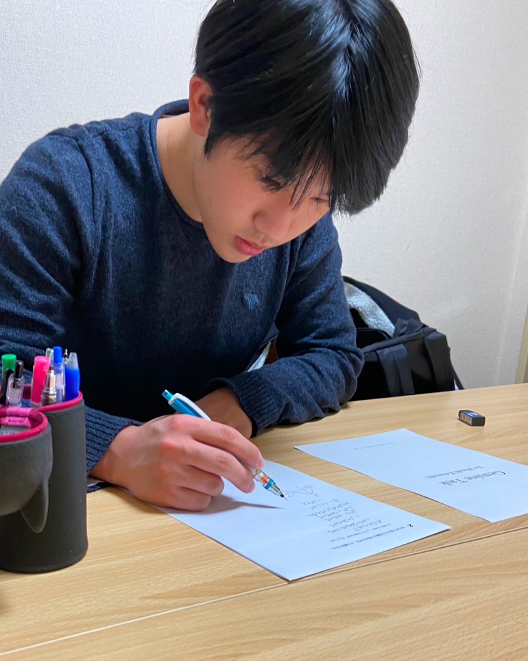 本当に理系教科、特に数学がボロボロだった僕がジェニュインに入って、本当に伸びることができた。